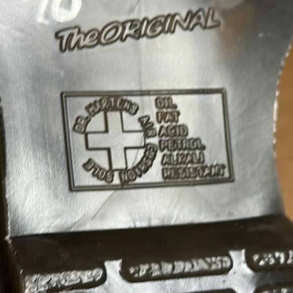 Dr. Martens 1490 Bloom 10 Eye Boots - Picture 9 of 9